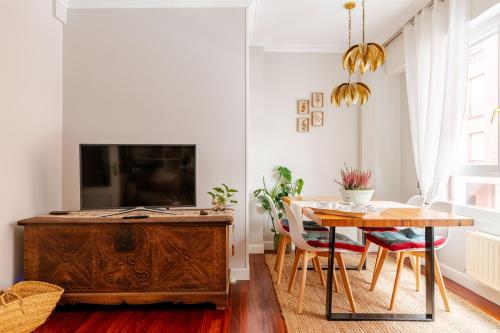 BilbaoBonito 5min Guggenheim I 2Bdrm I EXT I Quiet & Central I Pking, Bilbao (zdjęcie 3)