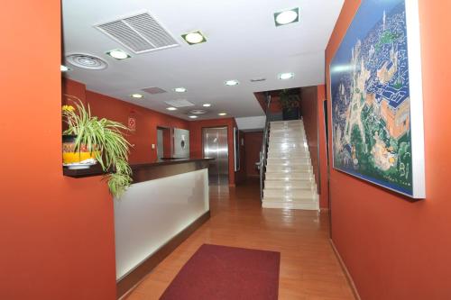 Hostal Goyma III - image 9