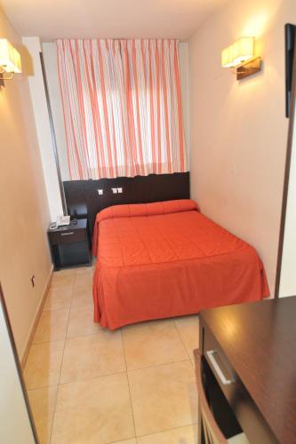 Hostal Goyma III - image 4