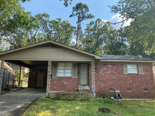 Midtown Hideaway Midtown Hideaway