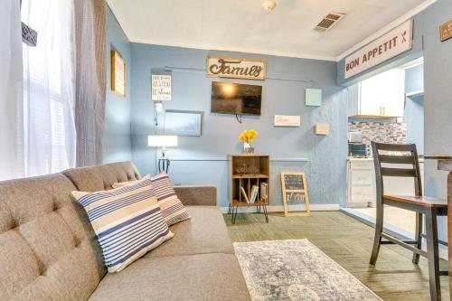Centrally Located North Little Rock Studio with Yard thumb 4