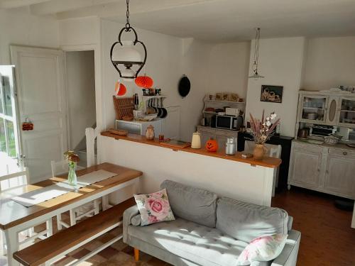 GITE, MAISON A LA CAMPAGNE ARDENNES, AISNE,MARNE in Le Thour