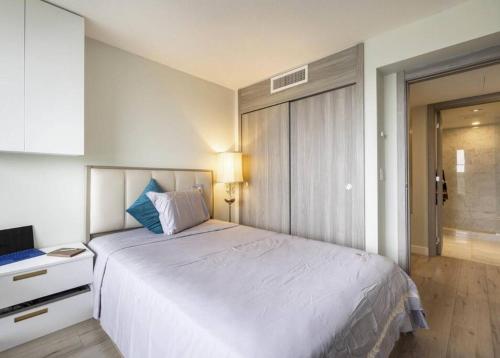 Sunny 2bdrm Apt in Richmond-Monthly rental in Richmond, Canada