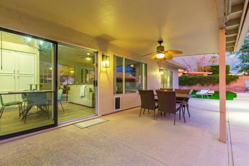 Faciliteter, Sunny Serenity: Mesa Masterpiece in Cachet at Las Sendas