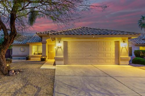 Faciliteter, Sunny Serenity: Mesa Masterpiece in Cachet at Las Sendas