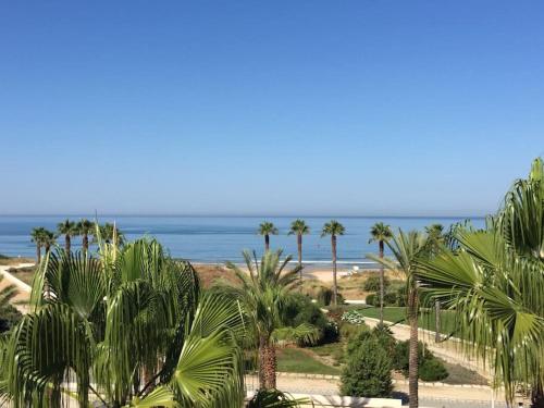 COSTA BALLENA El Paraiso