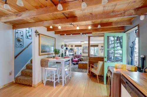 Green Valley Lake Cabin Near Lake Boat and Ski! in Green Valley Lake, USA