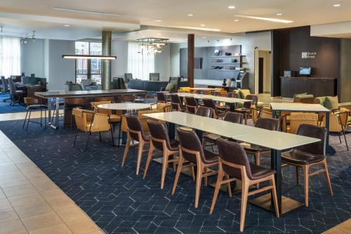 Restaurant, Courtyard by Marriott Glassboro Rowan University in Glassboro (NJ)