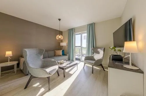5 Sterne Ferienwohnung Boddenstern - atemberaubender Blick auf Bodden in Wustrow, Deutschland