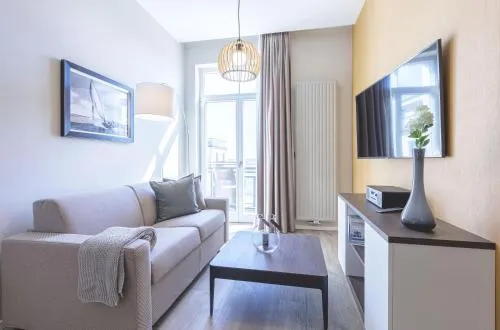Tolle 5 Sterne Ferienwohnung Ostseequartier mit dem wunderschönem Südbalkon in Wustrow, Deutschland
