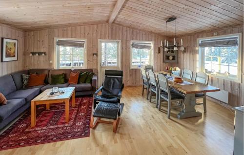 Stunning Home In Sjusjøen With Sauna in Sjusjøen
