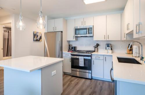 Modern Apt Close to Downtown - ASW-8T Modern Apt Close to Downtown - ASW-8T