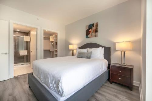 Modern Apt Close to Downtown - ASW-8T Modern Apt Close to Downtown - ASW-8T