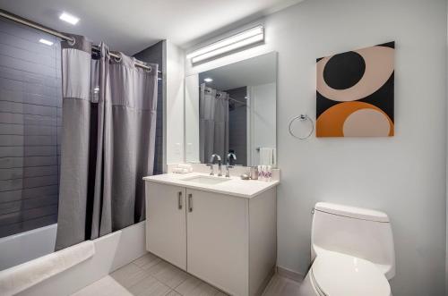 Modern Apt Close to Downtown - ASW-8T Modern Apt Close to Downtown - ASW-8T