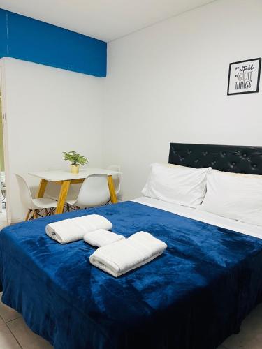 Studio Apart 410