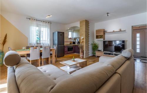 Lovely Home In Marcana in Loborika