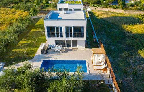 Villa Cornello – khách sạn tại Rudine