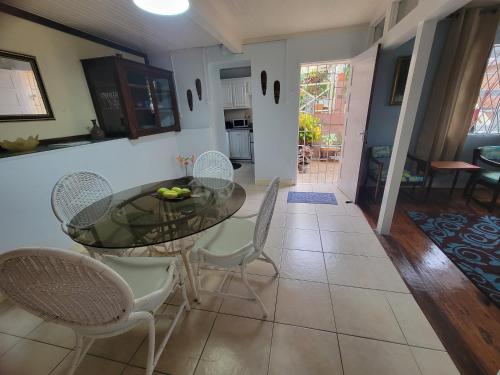 Palvelut, The Villa Retreat in Mandeville