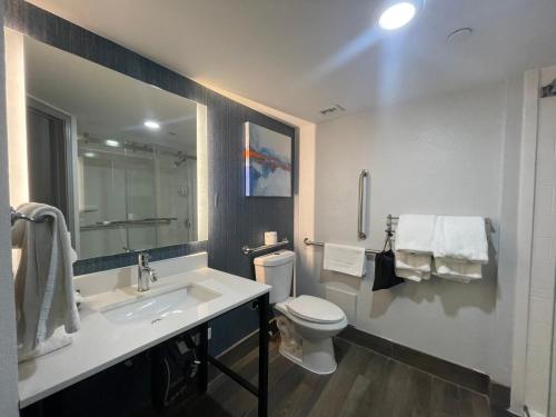 La Quinta by Wyndham Birmingham Homewood - image 12