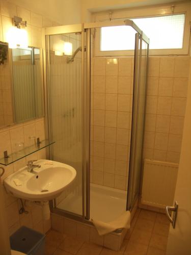 Carmen Pension - image 11