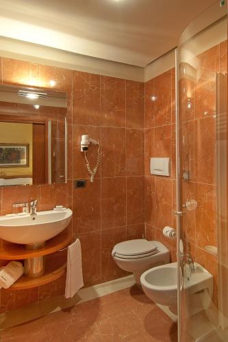 Albergo Celide Hotel Lucca Deals Photos Reviews