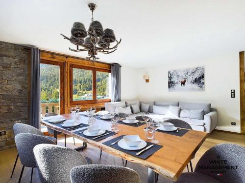 Chalets Le Cepe - Beau demi-chalet à l'entrée de Courchevel Moriond MAE-8374 Chalets Le Cepe - Beau demi-chalet à l'entrée de Courchevel Moriond MAE-8374
