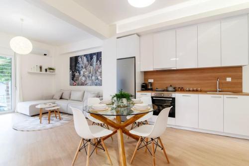 Luana's Charming Apart in Pagrati, Athen