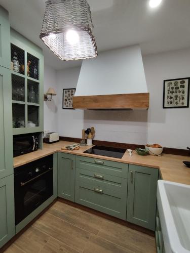 Kitchen, Casa Paraiso Navas in Zarzuela del Monte