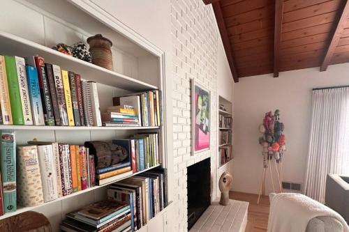 Blair Bungalow in Los Angeles, USA