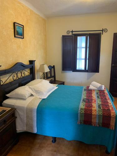Standard Double Room image 2