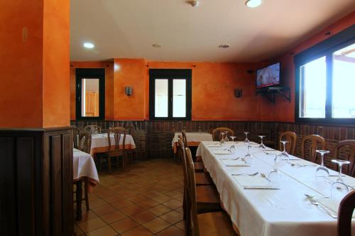 Restorāns, Hotel Rural Hojaranzos in Tejeda De Tietar