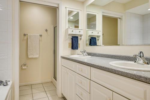 2 Mi to Winnipesaukee Shores Gunstock Retreat 2 Mi to Winnipesaukee Shores Gunstock Retreat