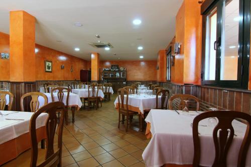 Restorāns, Hotel Rural Hojaranzos in Tejeda De Tietar