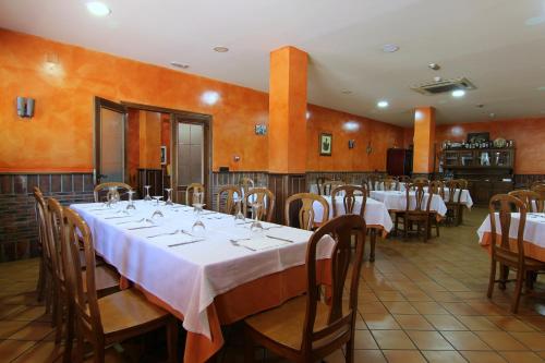 Restorāns, Hotel Rural Hojaranzos in Tejeda De Tietar