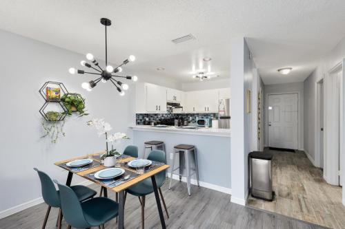 Oasis 219 - Amalfi Allure in Titusville, USA
