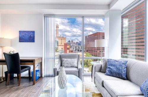 Spacious Apt Near Kendall Sq in Kelet-Cambridge