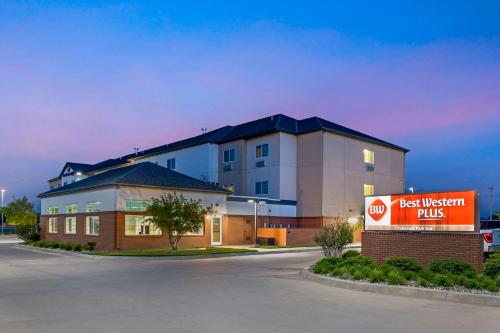 Best Western Plus Patterson Park Inn in Arkansas City, USA