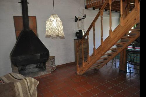 Cabaña casa en la montaña potrerillos (Cabana casa en la montana potrerillos) in Valle Del Sol (Potrerillos)