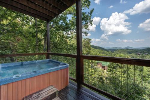 The Woodsy Rest cabin in Sevierville, USA