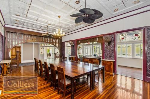 บริการและสิ่งอำนวยความสะดวก, Avenues Xchange in ทาวส์วิลล์