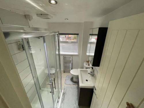 Welcome rooms 54, Swindon (photo 6)