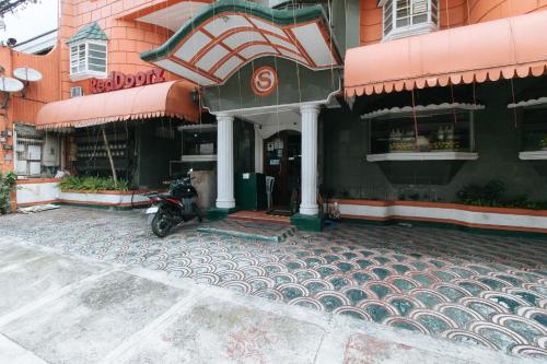 RedDoorz near East Avenue Medical Center, Manila (photo 9)