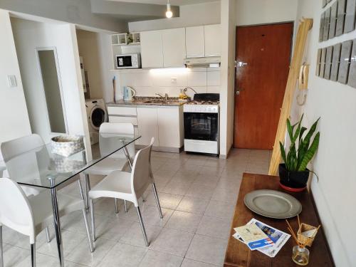 One-Bedroom Apartment image 5