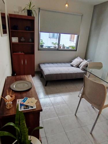 One-Bedroom Apartment image 4