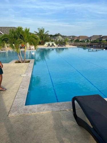 Villa Crest in Plantation Village