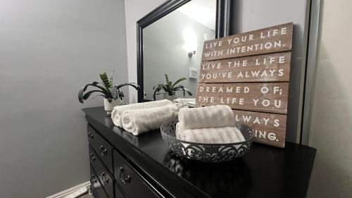 Private Room 5min to Beach near Hermosa Beach and LAX in Torrance, USA
