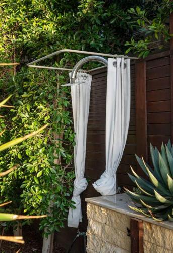 Luxury 3 Story Oceanfront Home with Elevator in San Diego, Pet Friendly in Encinitas, USA