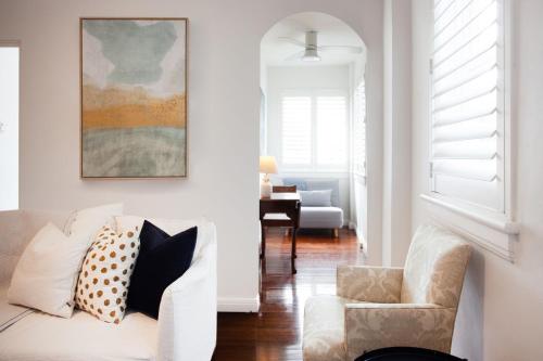 Deco Amour, Bellevue Hill Isyd in Bellevue Hill