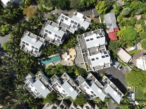 Seaside 3 suites Penthouse with Pool Gym & BBQ Terrace