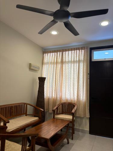 Dreamstays near UTM JPO Temple Senai Airport Dreamstays near UTM JPO Temple Senai Airport